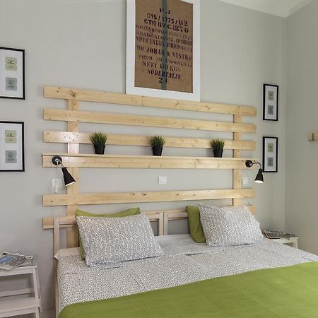 H14 Rooms & Apartments Adults Only Rhodes City Eksteriør bilde