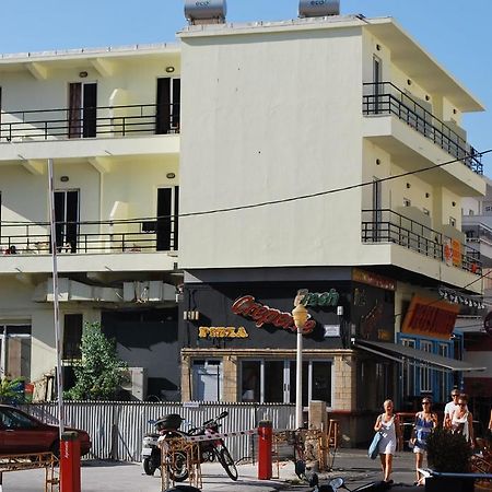H14 Rooms & Apartments Adults Only Rhodes City Eksteriør bilde