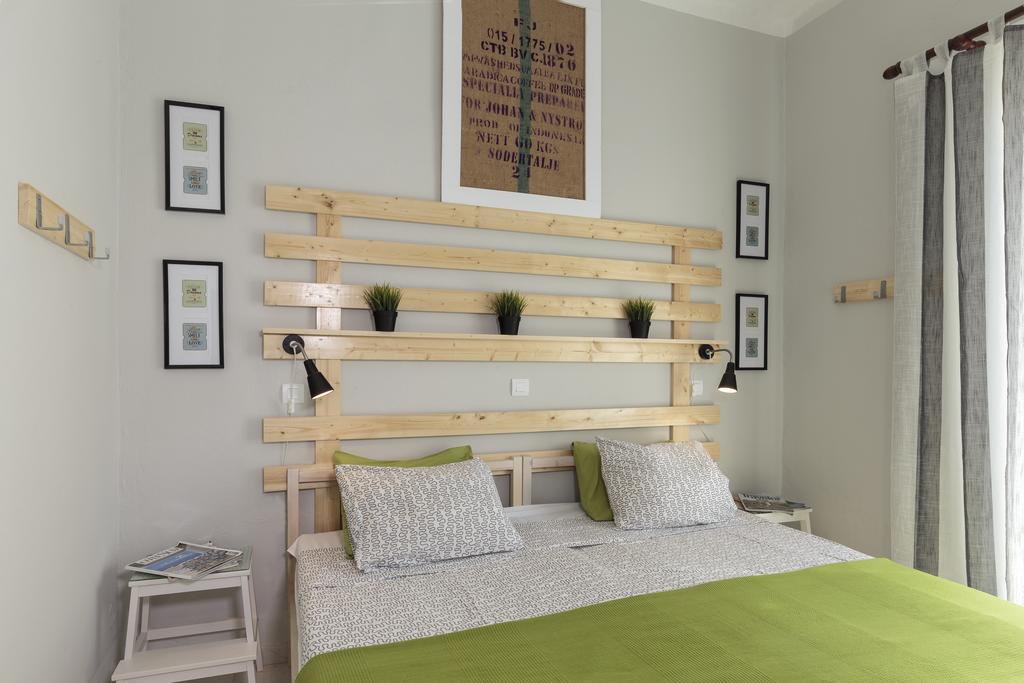 H14 Rooms & Apartments Adults Only Rhodes City Eksteriør bilde